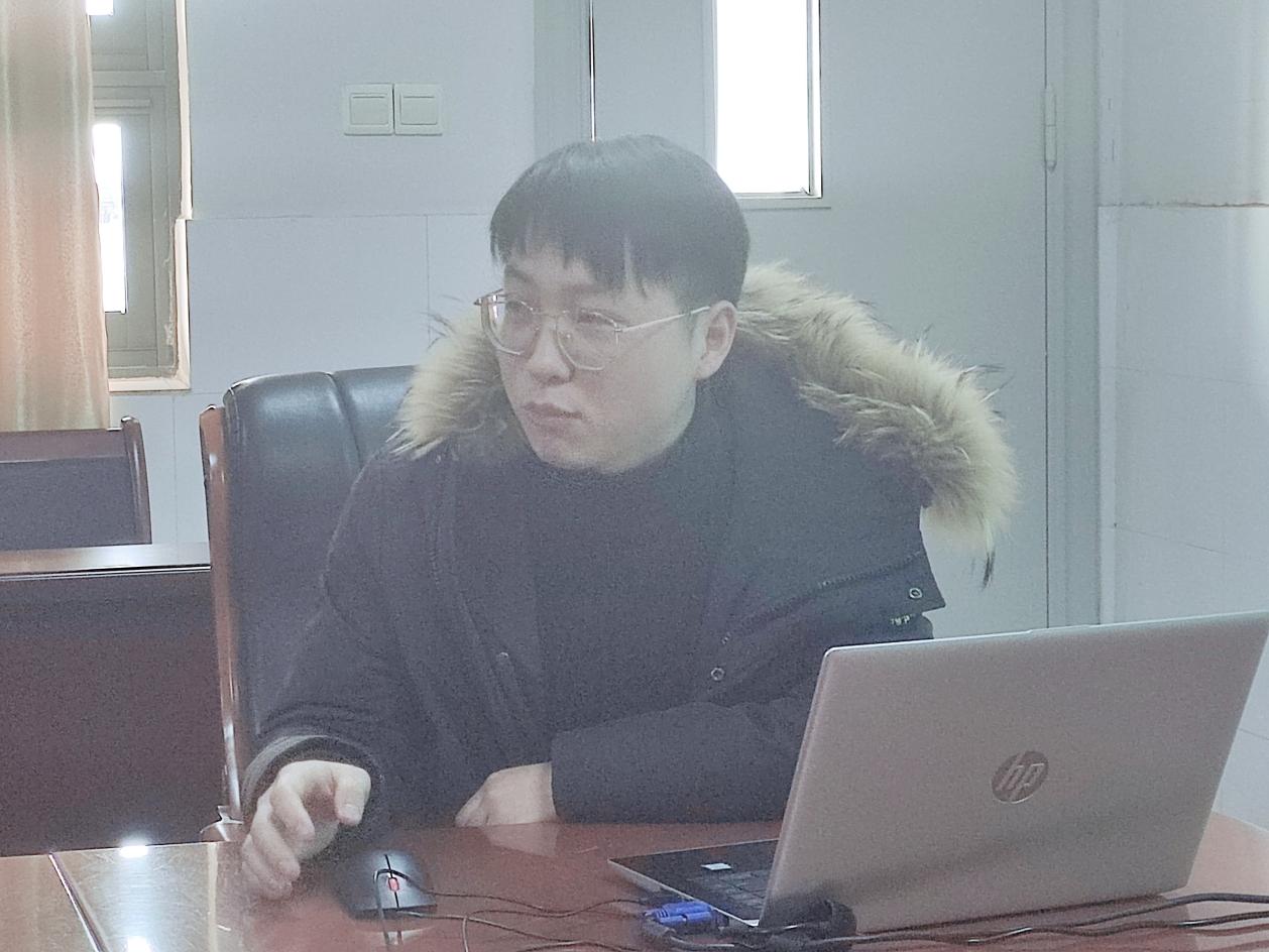 【尊荣营中】成长留痕 交流分享 向阳成长_html_2df5e366.jpg