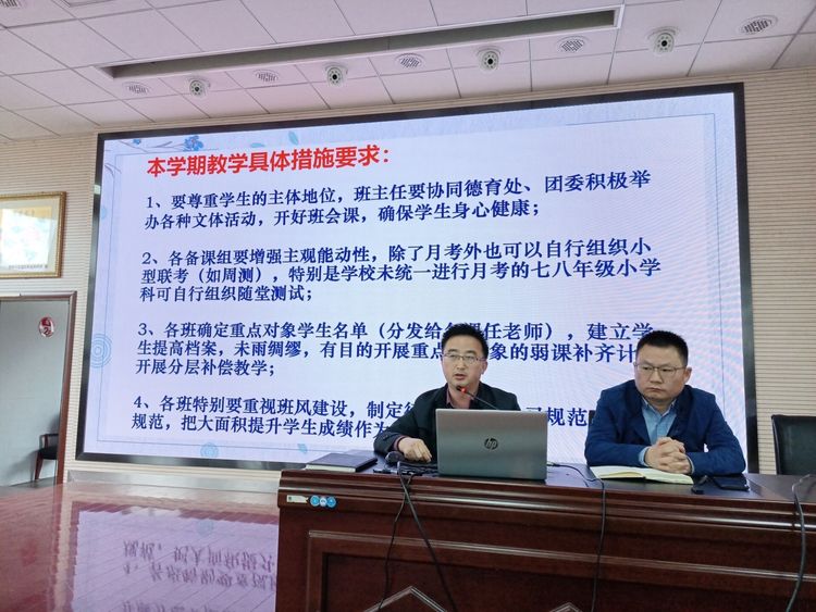 新建 DOCX 文档 (7)_html_m722ca28b.jpg