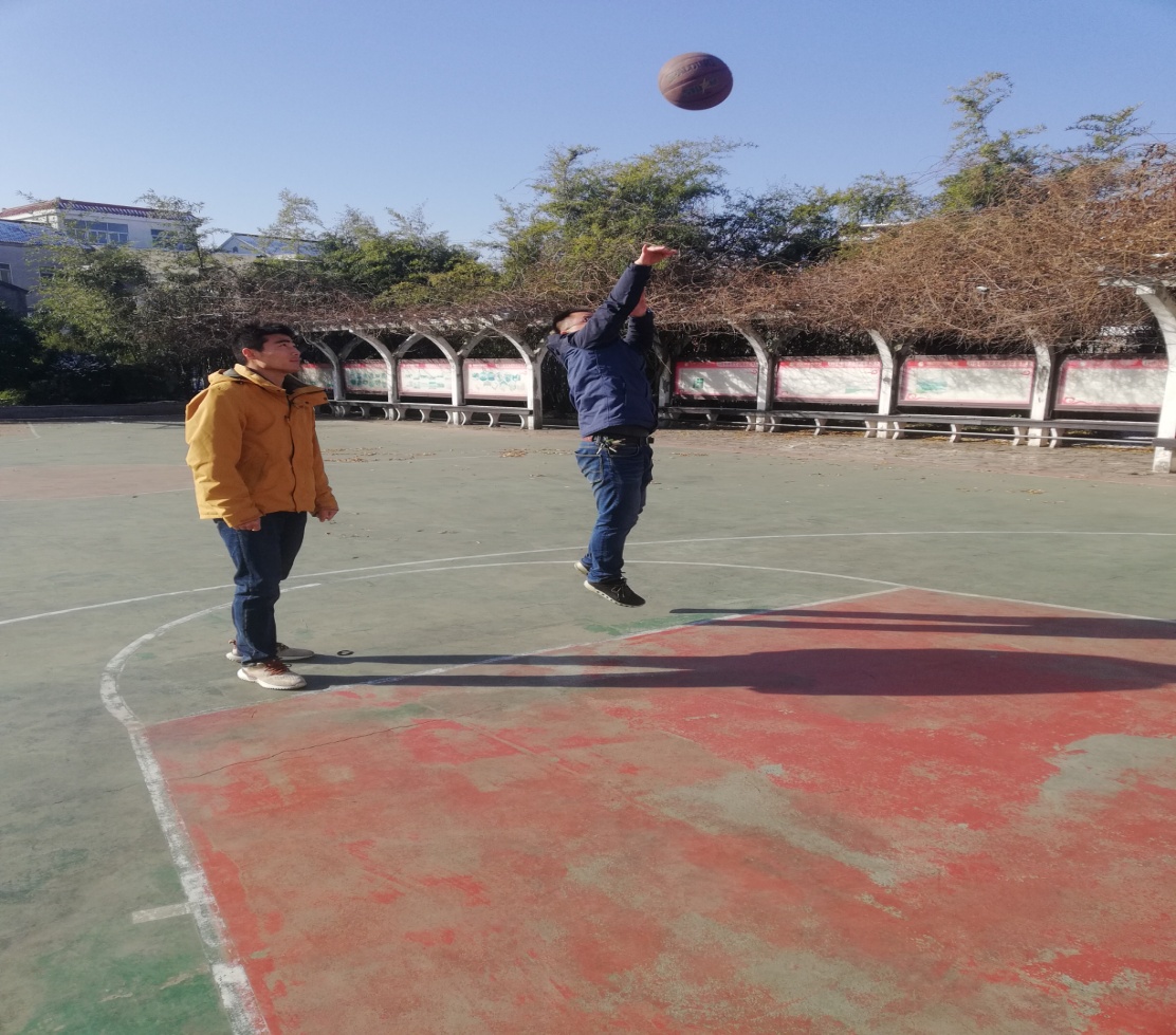活力营中 喜迎新年_html_3efdfa9a.jpg