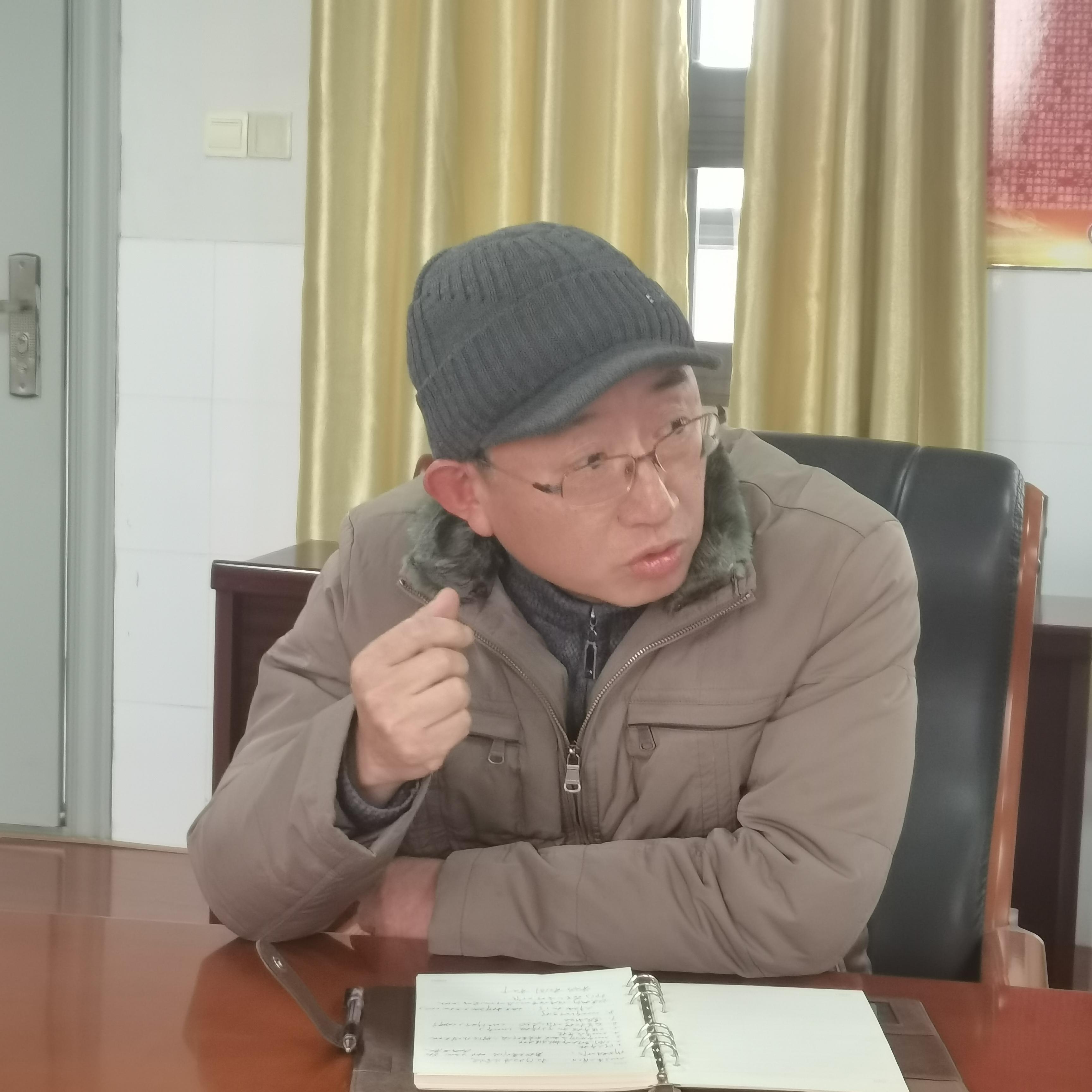 2勇担当善作为 助力“小而优”学校高质量发展——营防中学2022-2023第二学期开学行政会议_html_37d11afa.jpg