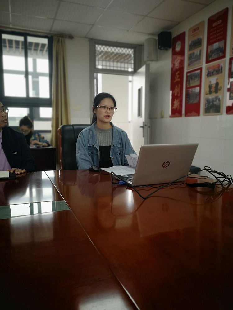 十月德育会议_html_m4ebd8584.jpg