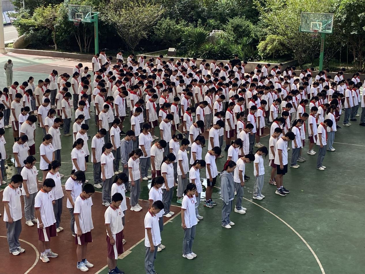 【尊荣营中】山河寸血埋忠骨，勿忘历史祭英魂——南京市营防中学开展九一八事变爆发93周年主题教育系列活动