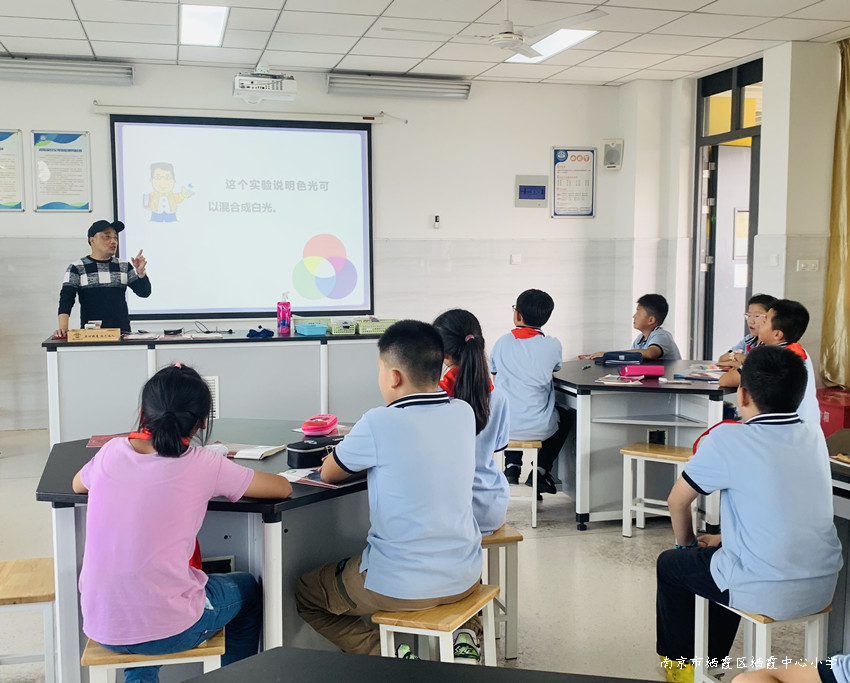 220929石小科学第二次机校本研修活动报道1.jpg