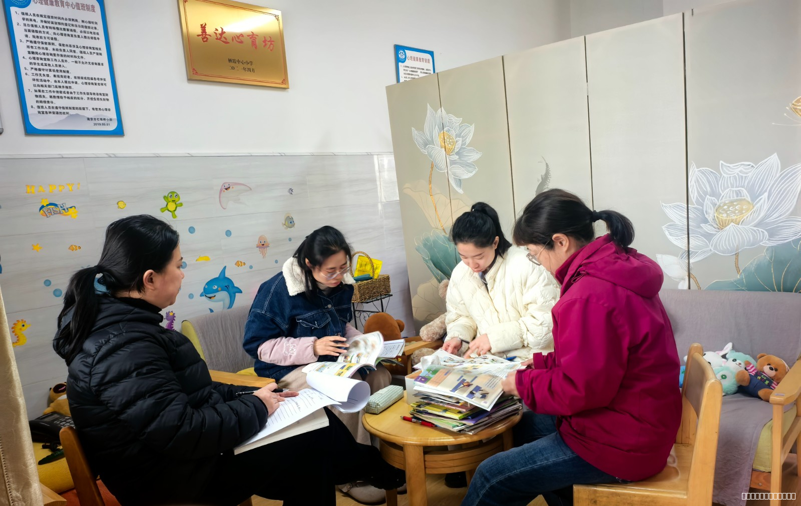 250313石埠桥小学开展英语教研组活动（二）.jpg