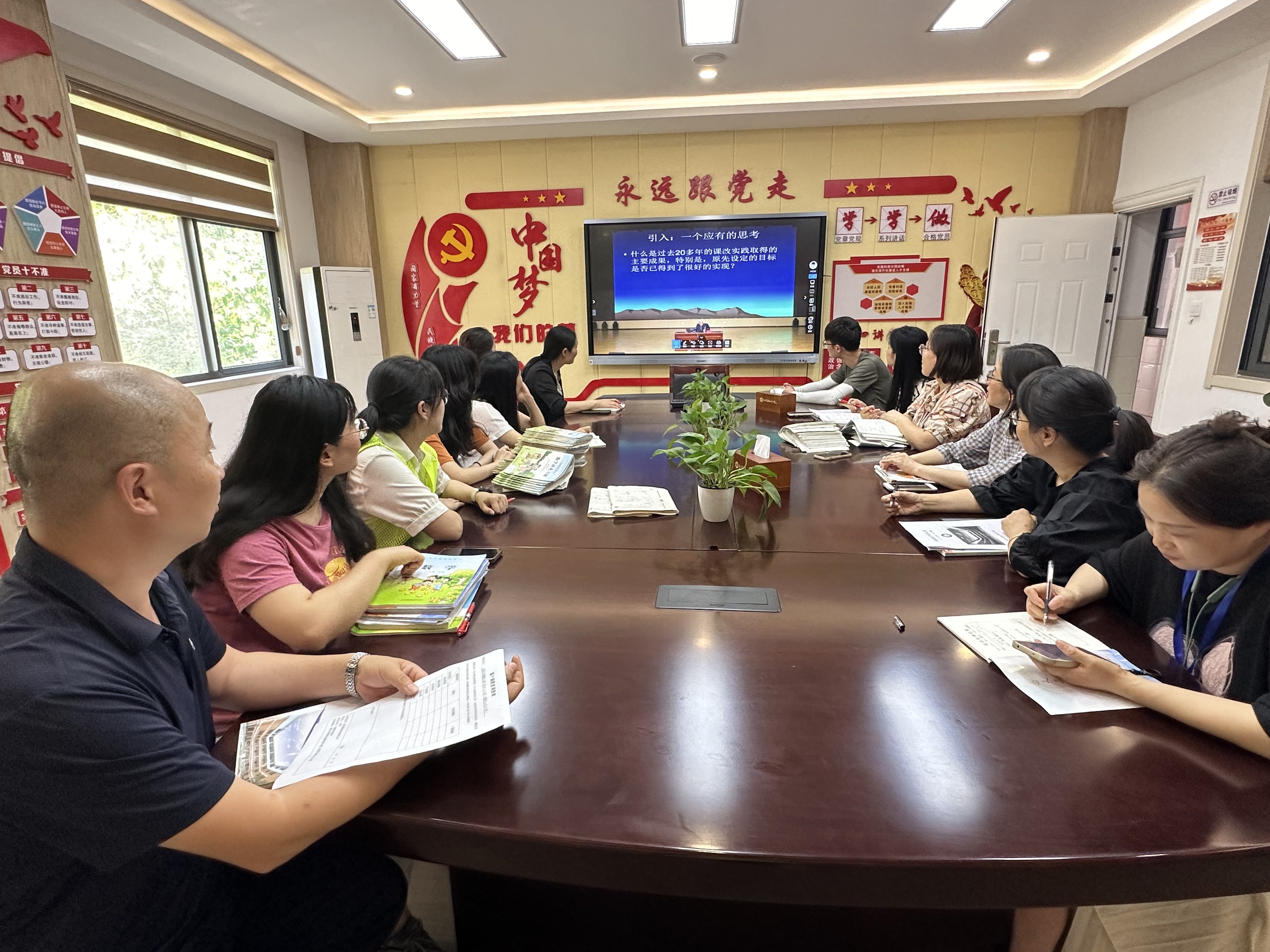 励进幕小数学报道3_html_m6355374.jpg
