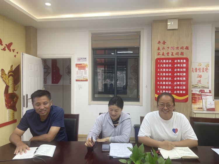 9月份：聚焦结构化教学 促进深度学习——幕府山庄小学体育组校本研修（一）_html_m60466a4.jpg