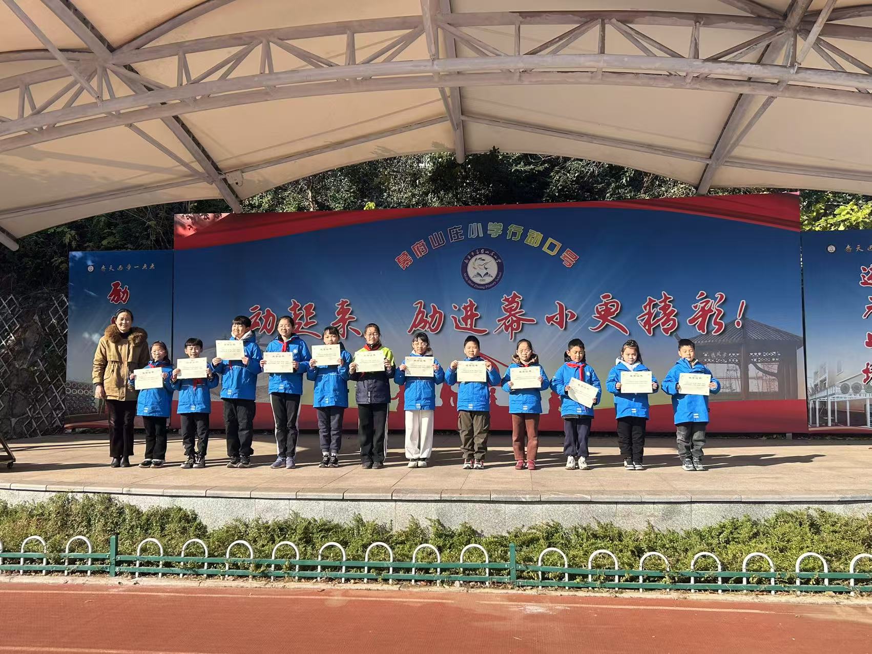 新闻稿(2)_html_71f52952.jpg