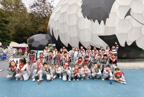 红山寻童趣 栖霞赏秋韵_html_m320bbc51.jpg