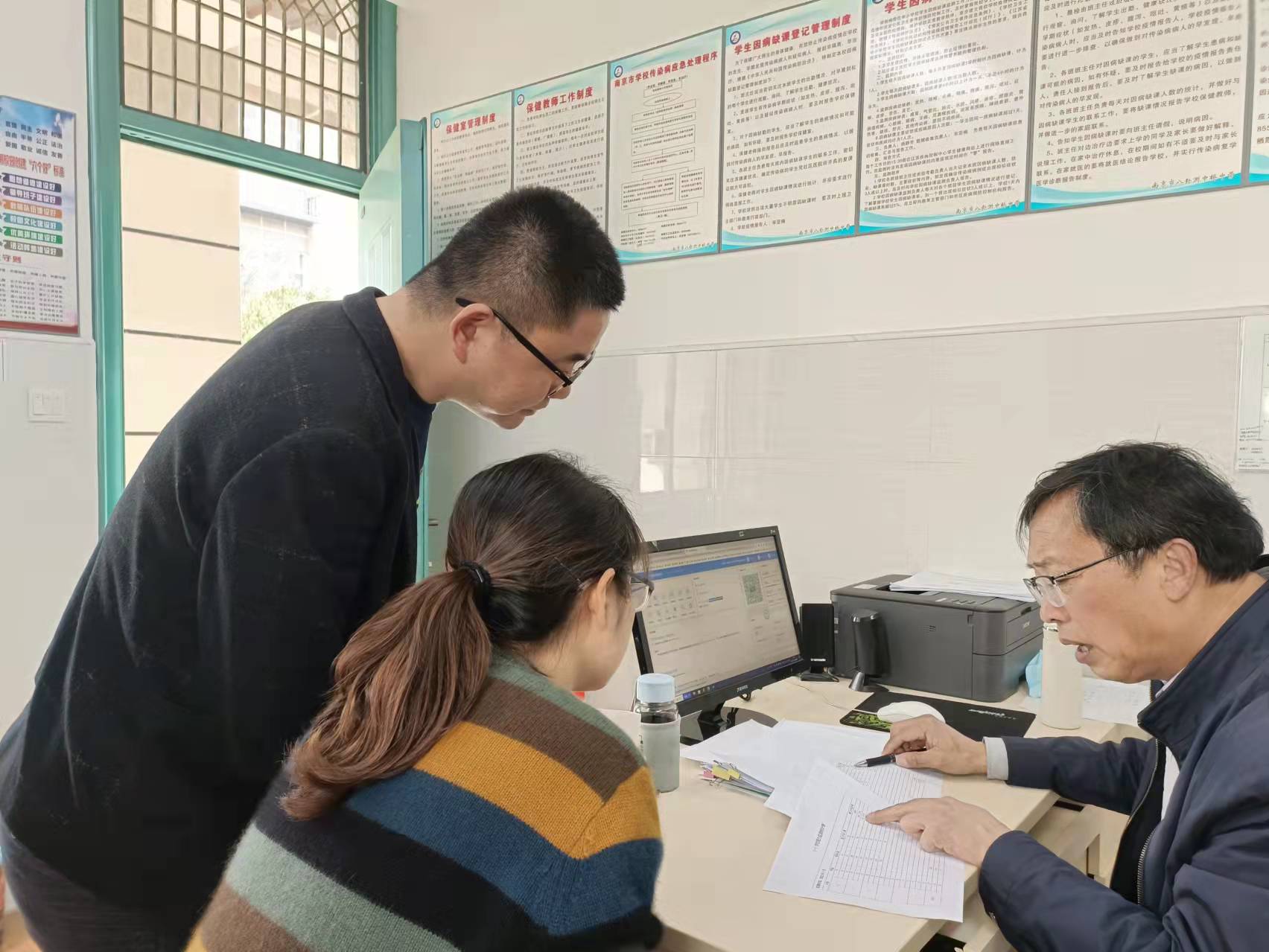 3月督学检查新闻稿_html_5d60f2a6.jpg