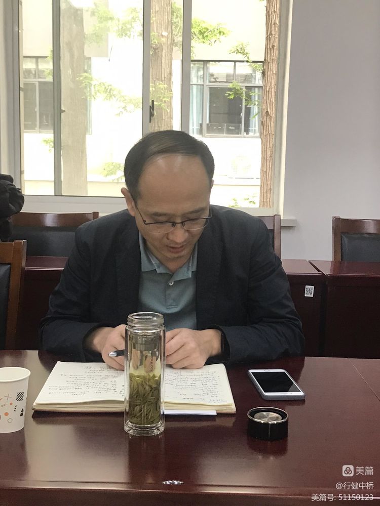 立足新课标的中考复习调试研究（新闻报导）_html_25ef0bb.jpg