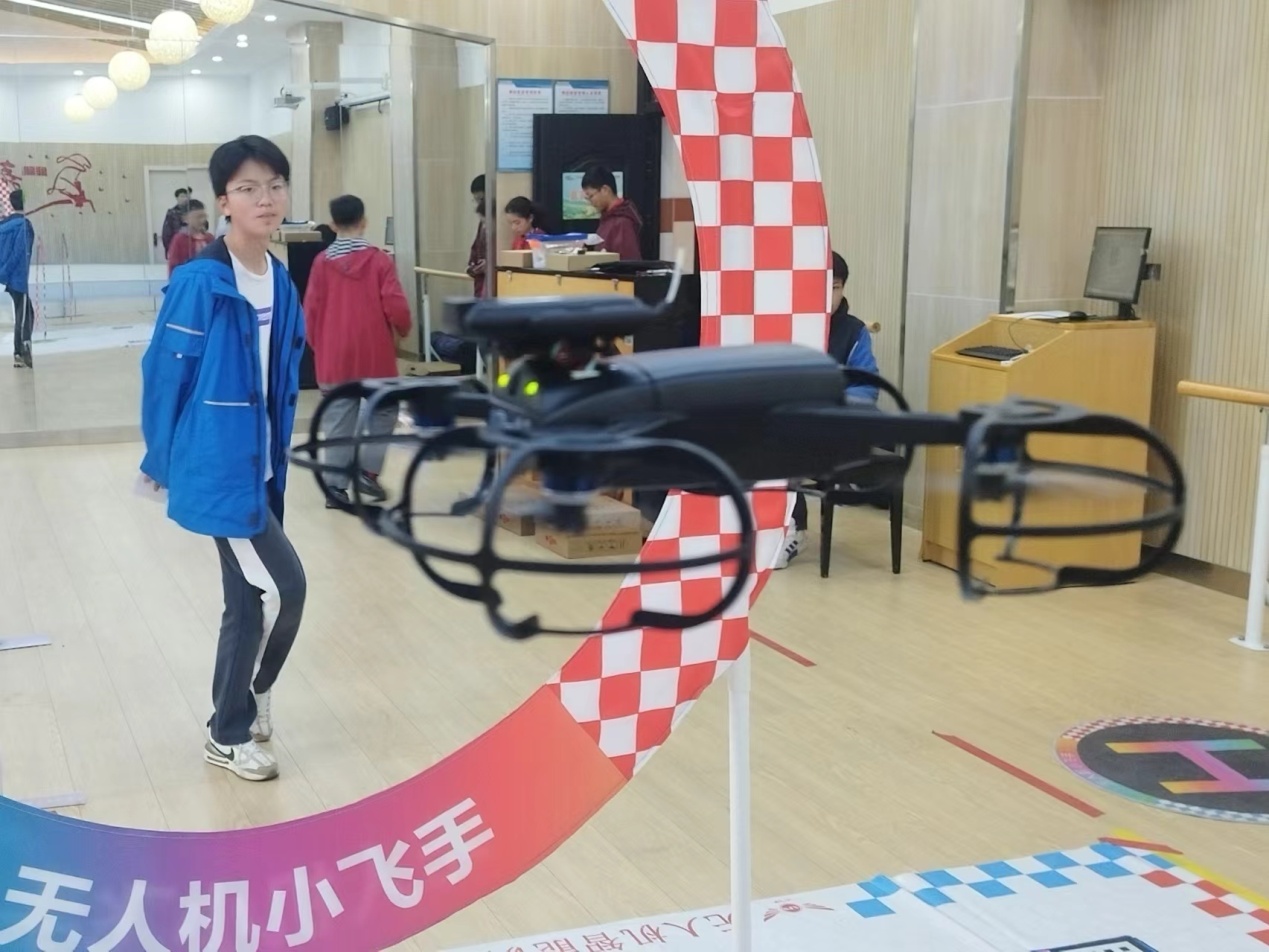 无人机_html_m5f4c9c63.jpg