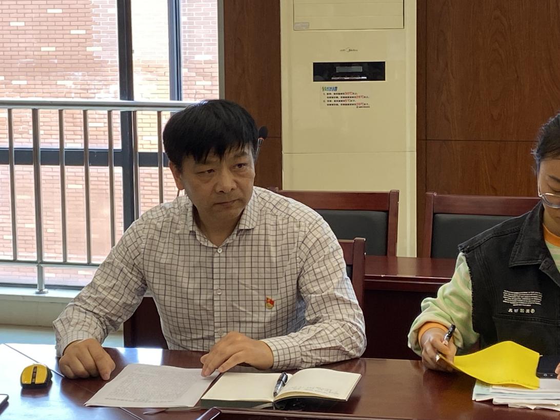 【石抱树·先锋行】(主题党日)中共南京市金陵小学和园校区第一支部_html_m3dbc8ffa.jpg
