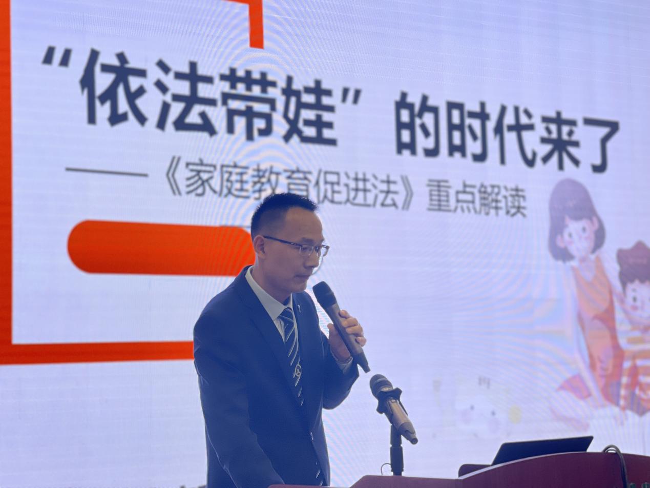 新闻稿_html_62eddb00.jpg