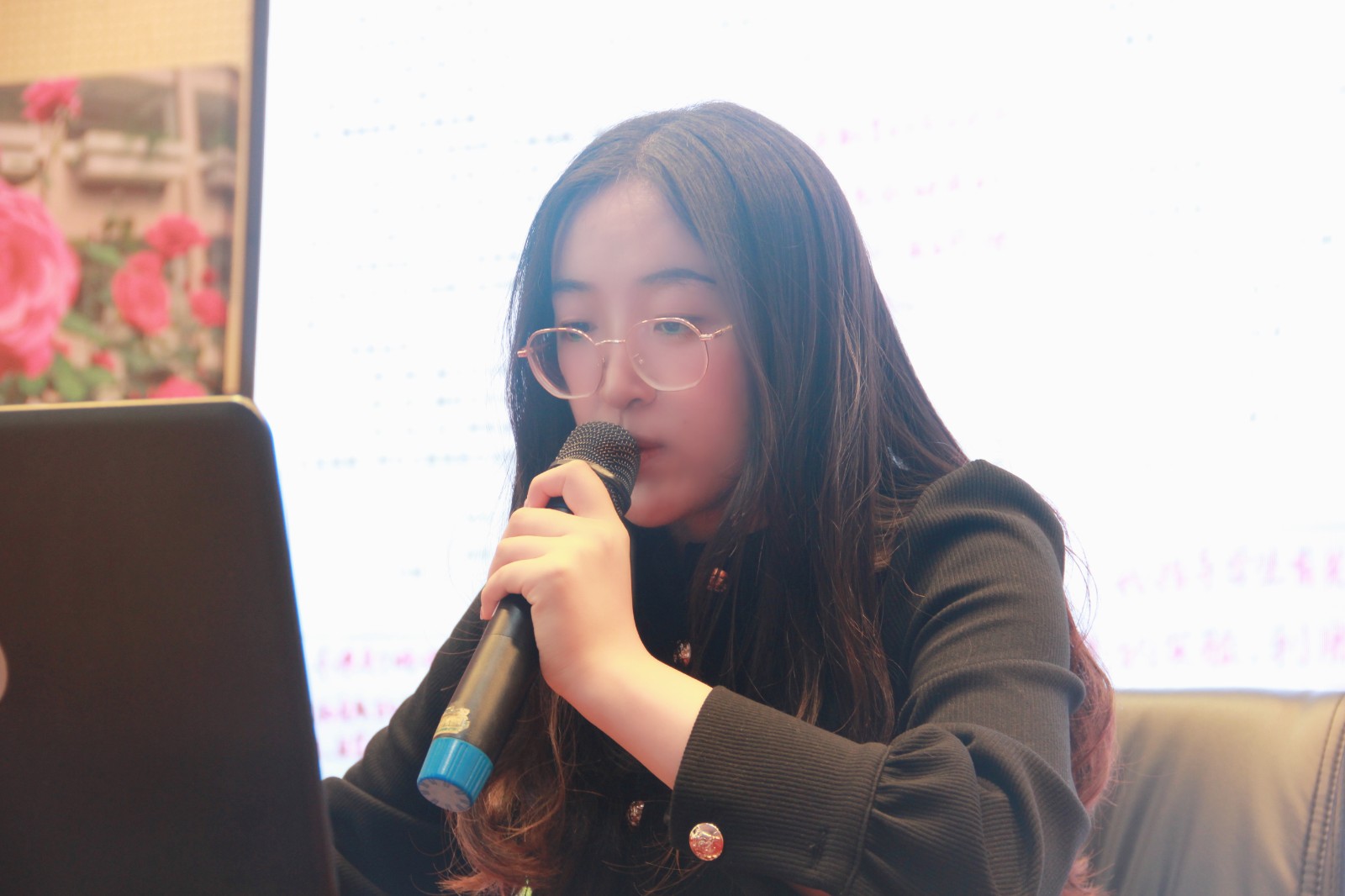 卞文静老师.jpg