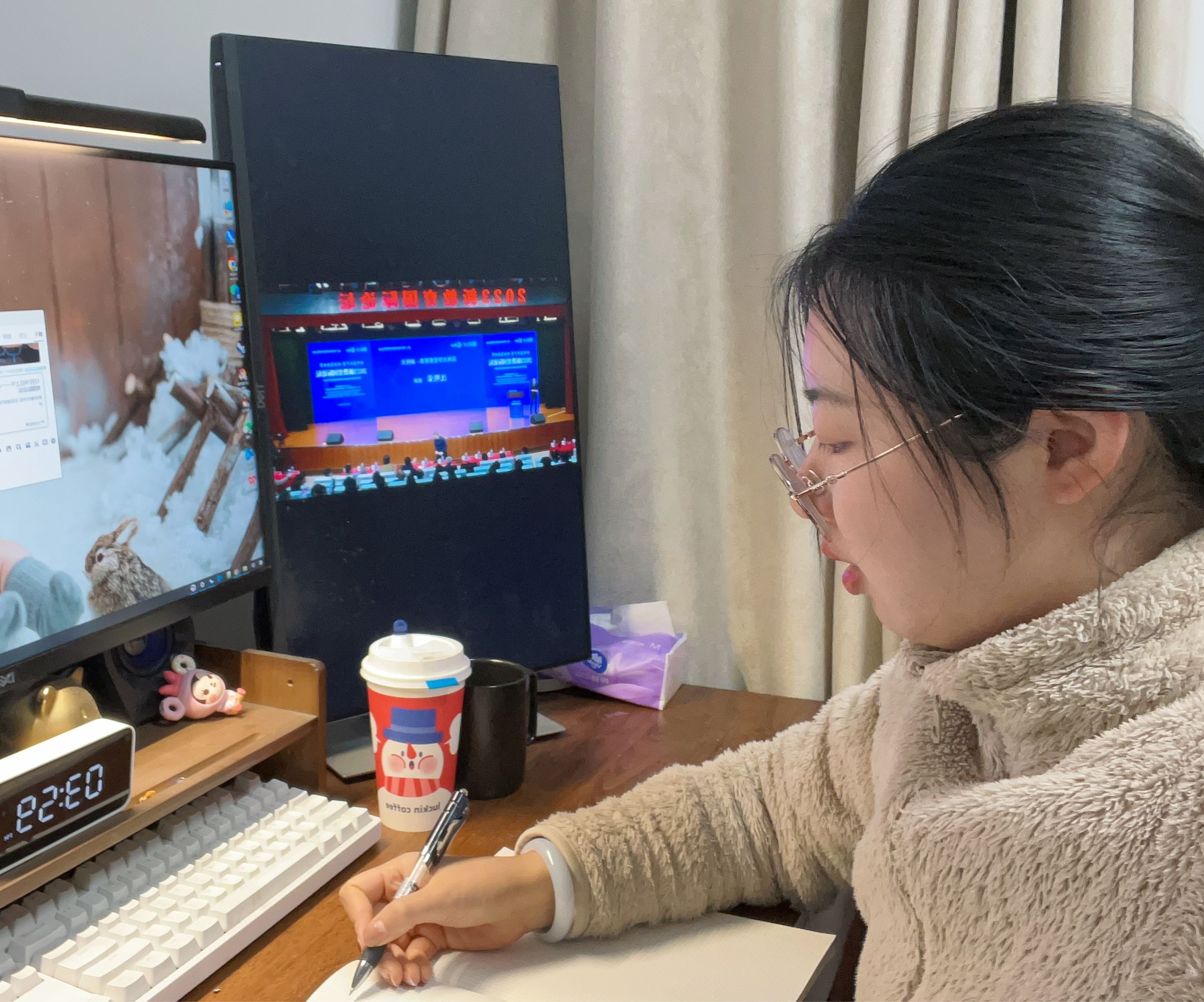 【花港一小】聆听窗外声音，对话美好世界 ——记花港第一小学全体教师线上观摩2023 新教育国际论坛