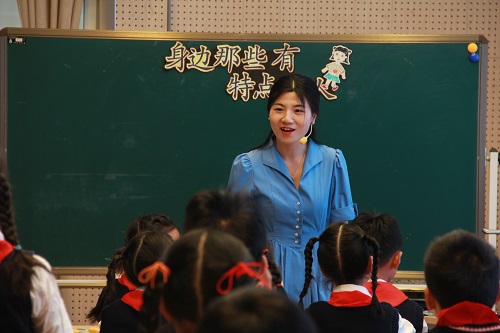 张1.JPG