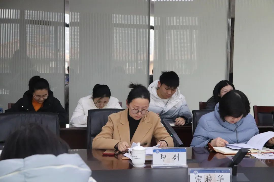 课题研究_html_m1b7b7dae.jpg