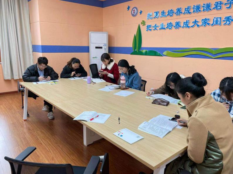 【正学丁三】“悦”读课堂展活力 家校共育谋新篇_html_428fc5f5.jpg