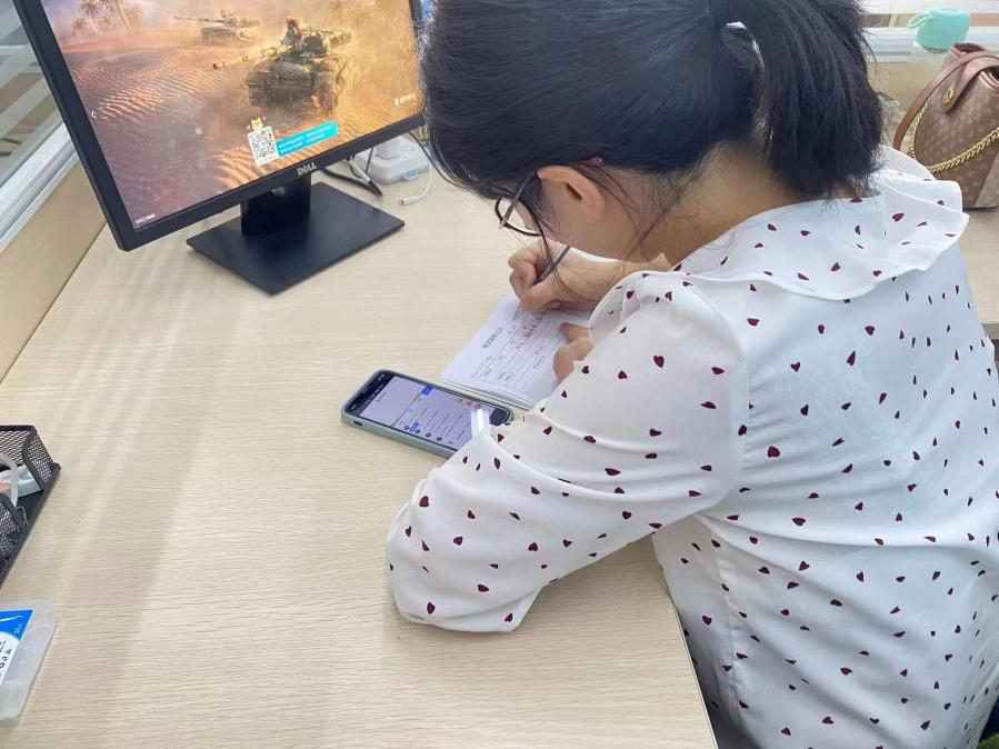 【正学丁三】任务驱动，“语”你同行——我校四语组全体教师线上教研观摩侧记_html_18f48d9.jpg