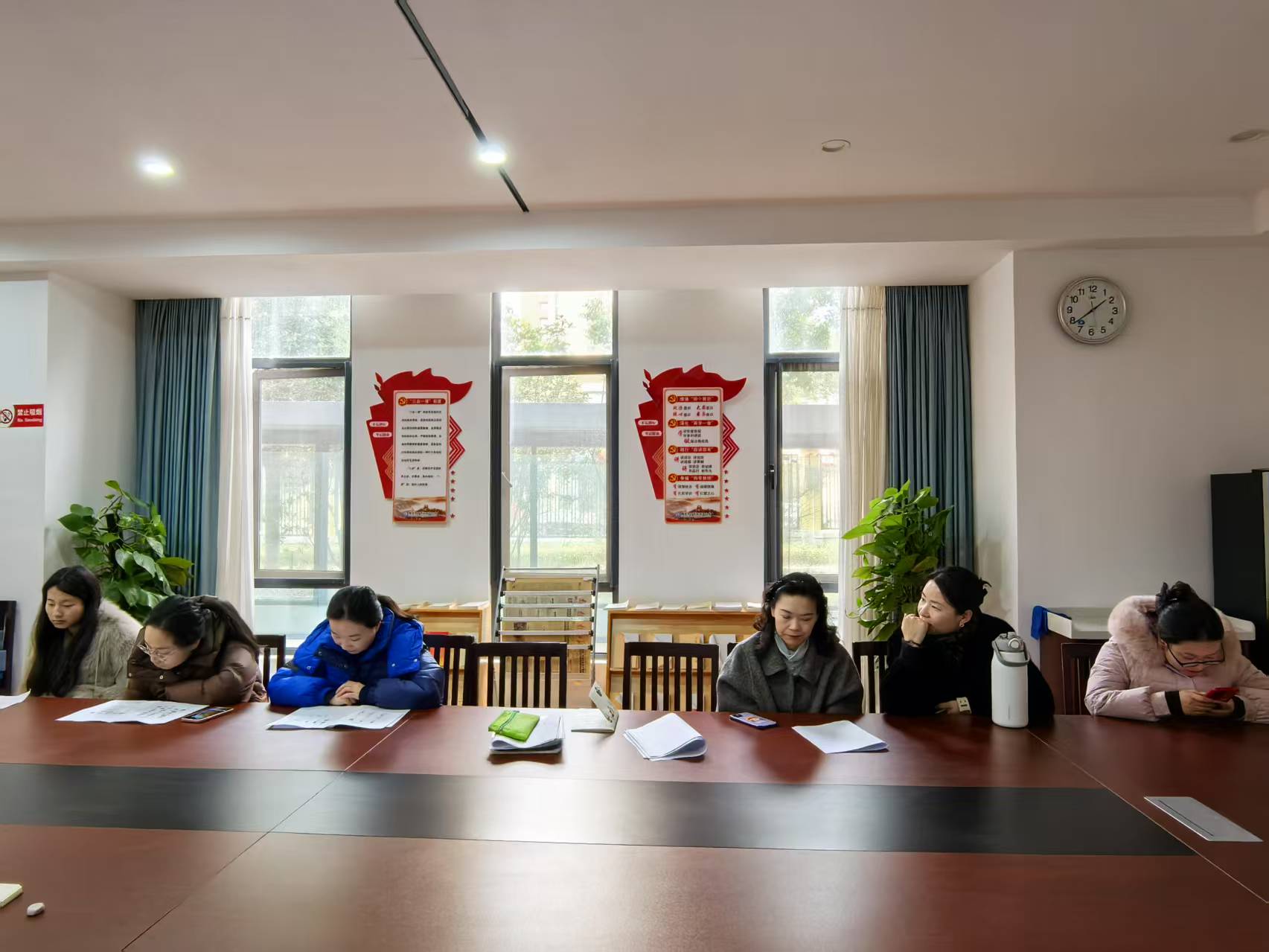 【正学丁三•教学】查漏补缺明得失，同心共进提质量 ——南京市丁家庄第三小学英语组质量分析活动侧记(1)(2)_html_m12d09a61.jpg