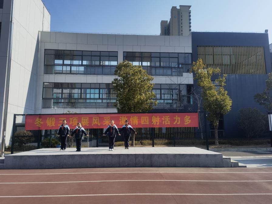 【正学丁三】“劳动最光荣”_html_2cc8d675.jpg