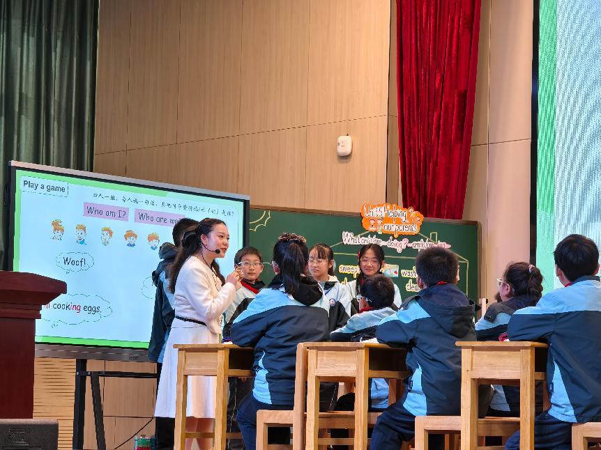 【正学丁三·教学】“本·真英语”教学主张实践——暨李巧玲名师工作室送教活动报道(1)_html_7a661f9.jpg