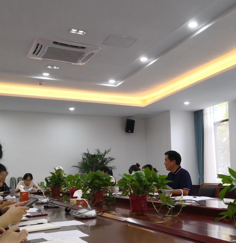 开学教师会议报道(1)(1)(1)_html_3f959318.jpg