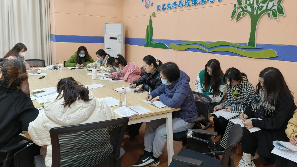 【正学丁三】以教助学习，以研促成长——丁家庄第三小学第十五周语文教研侧记_html_3037cb9f.jpg