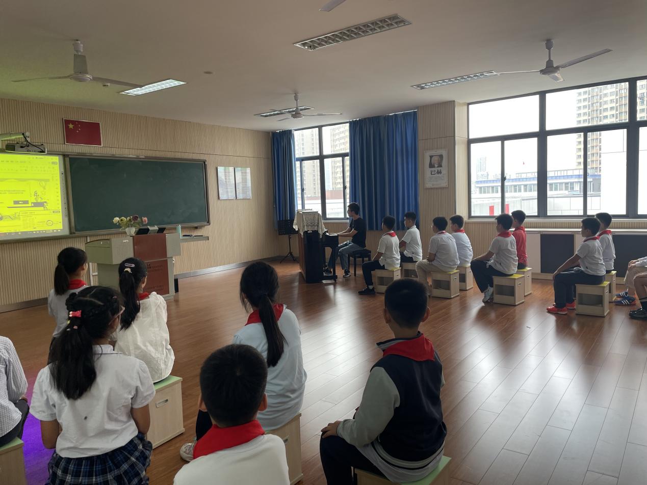正学丁三.社团(1)_html_m763bf07d.jpg