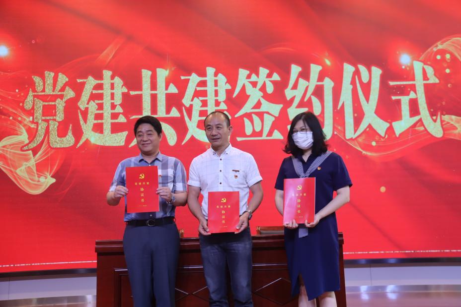 【正学丁三】童心向党 礼赞百年_html_m5725e1d5.jpg