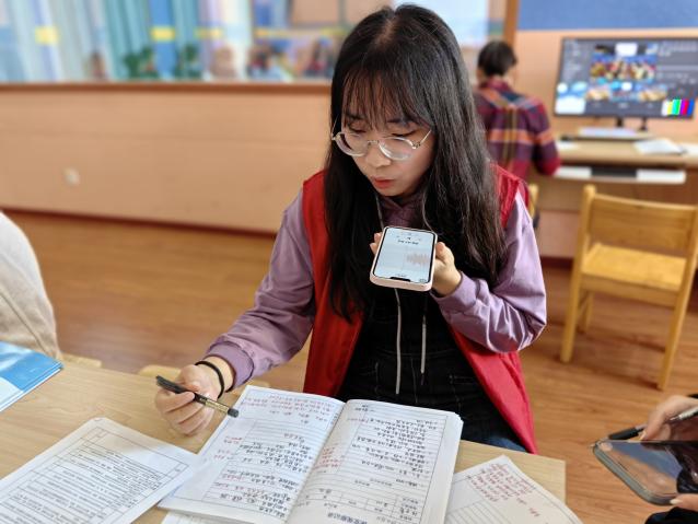 【正学丁三】慧落盈尺间 风华满课堂_html_m7b5664cd.jpg