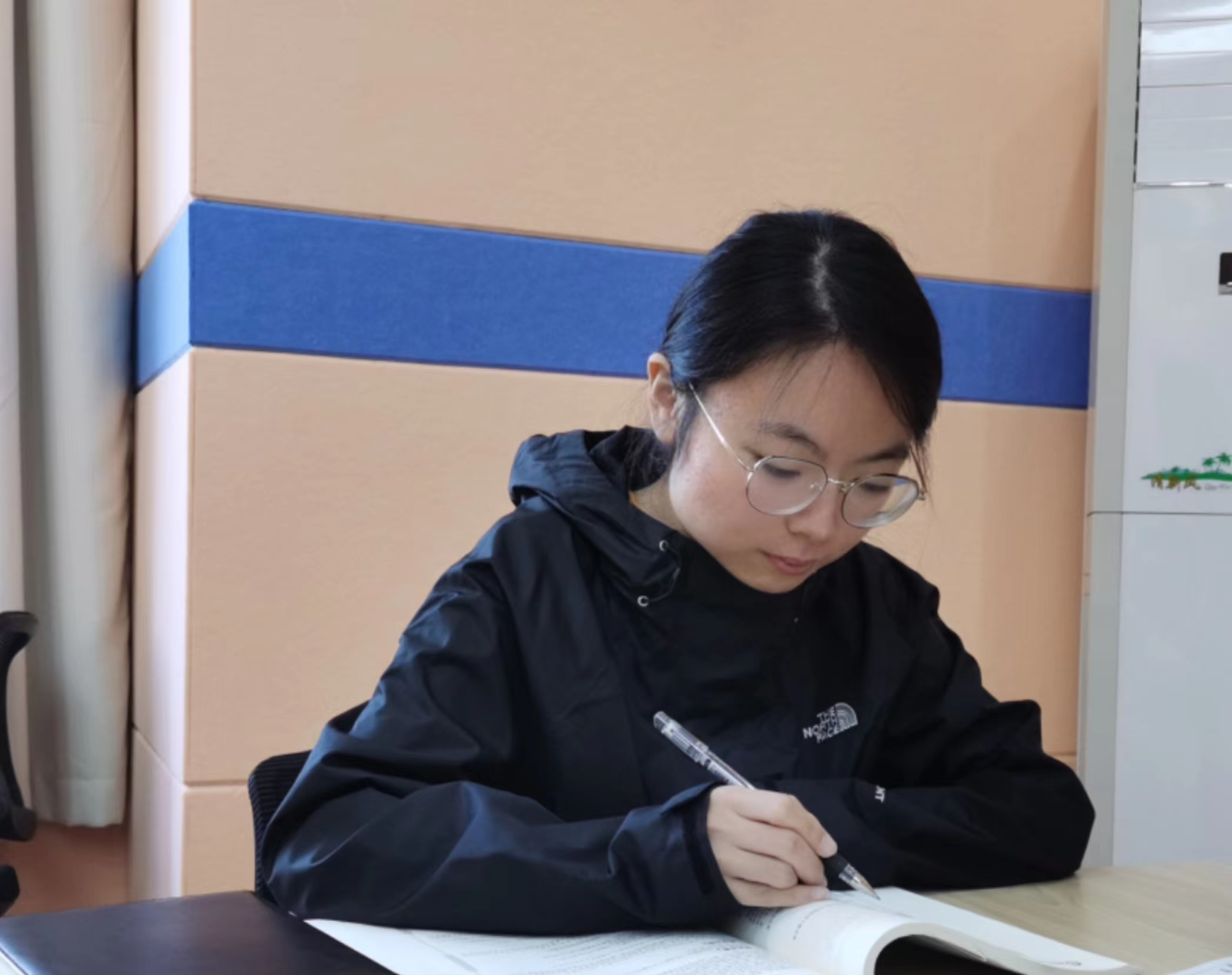 【正学丁三】碰撞思维火花，创建高效课堂_html_m7efeae25.jpg