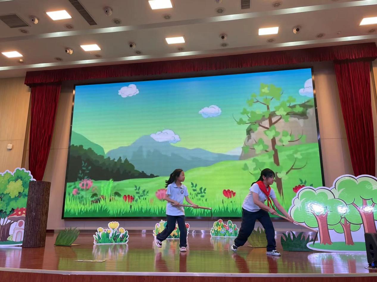 【正学丁三·教学】书香润童心  寓言启智慧南京市丁家庄第三小学三年级读书节活动(2)_html_6593f1c0.jpg