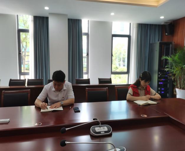 正学丁三】以案为鉴学党纪国法，(1)_html_23151821.jpg