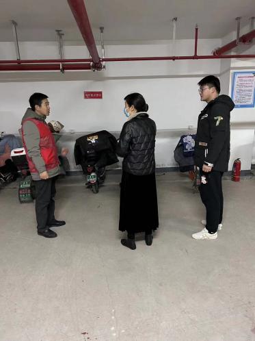 【正学丁三】督学引领促成长 赓续前行谱新篇——丁家庄第三小学春季开学迎督学检查工作侧记_html_m49e35bb2.jpg