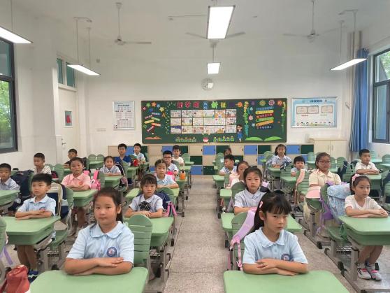 一年级入学培训_html_m3c7774b9.jpg