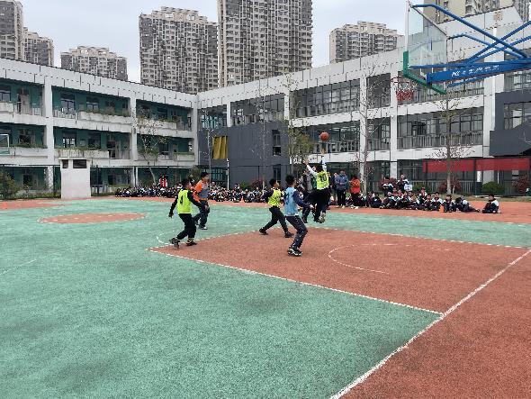 【正学丁三】动感篮球，快乐我秀——丁家庄第三小学“篮球节”活动_html_m4a75ec06.jpg