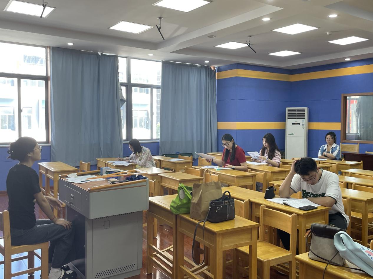 10.10满媛 红枫杯报道_html_m20f4b53b.jpg