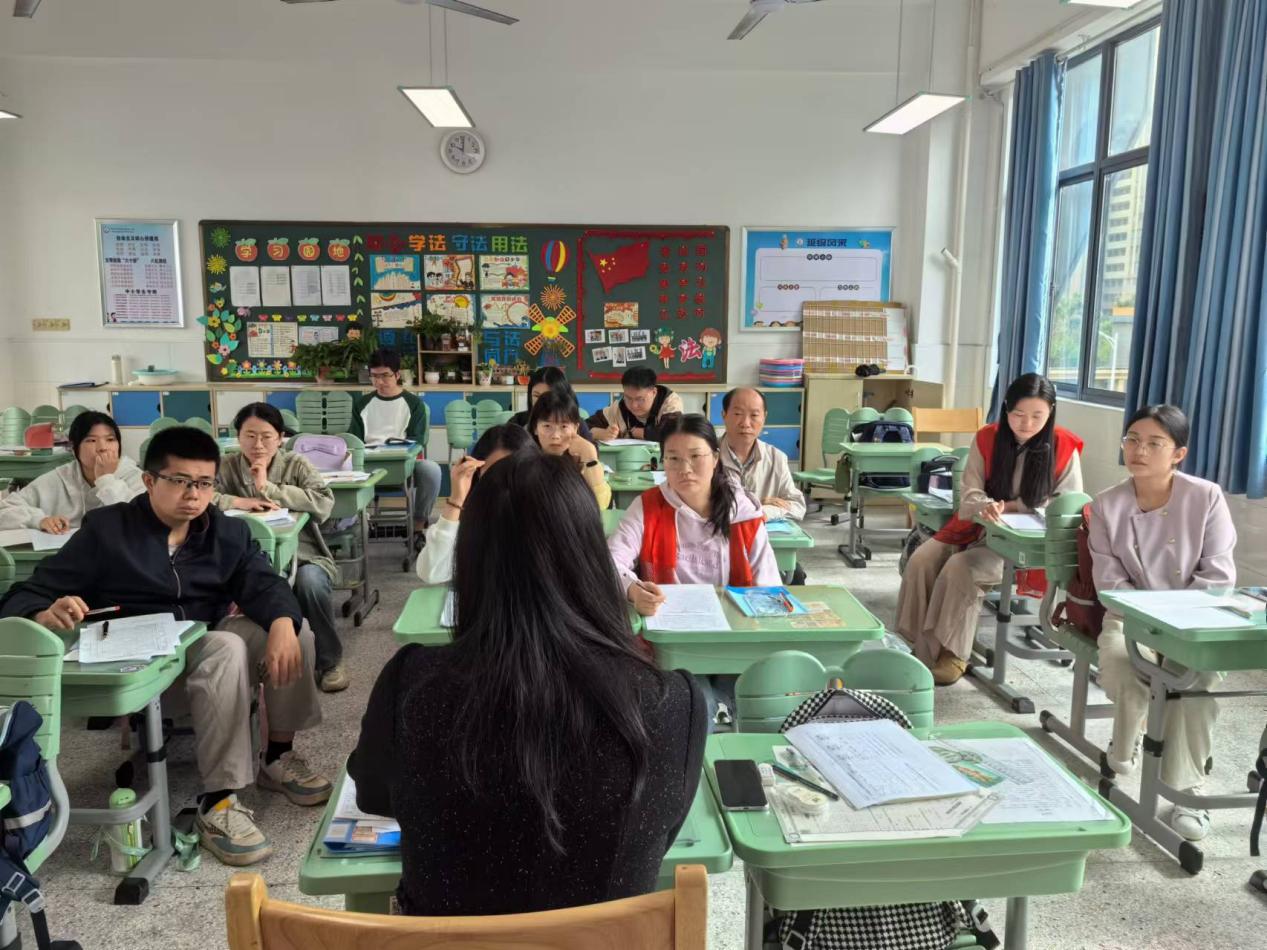 10.17数学校本研修暨青年教师赛课活动测记(1)_html_m3d14d09f.jpg