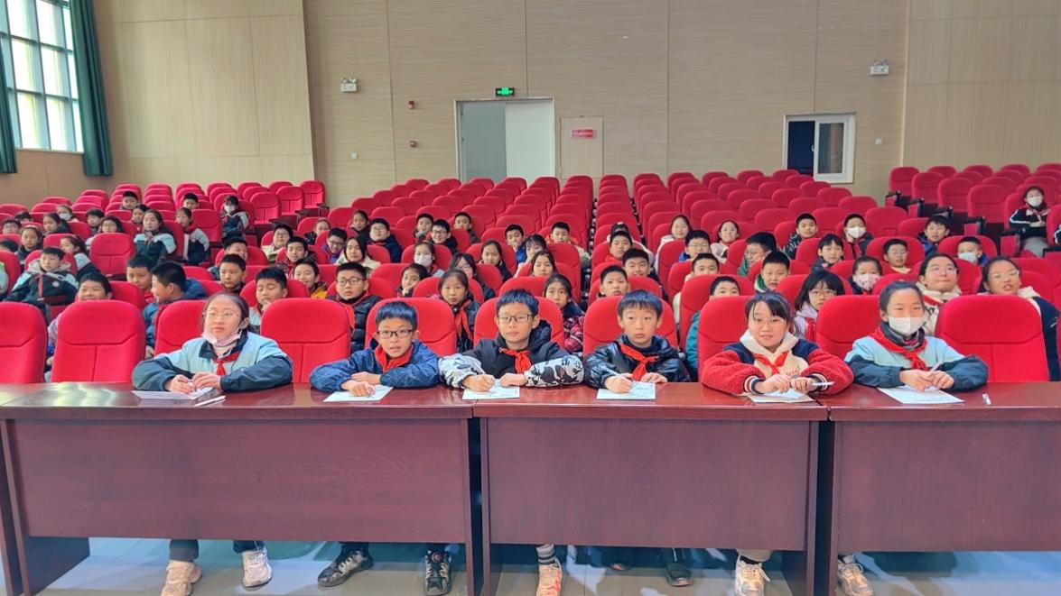 五年级读书汇报_html_7156df25.jpg