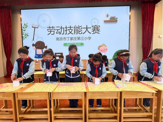 【正学丁三·德育】以劳育美，悦享成长_html_7027ff95.jpg