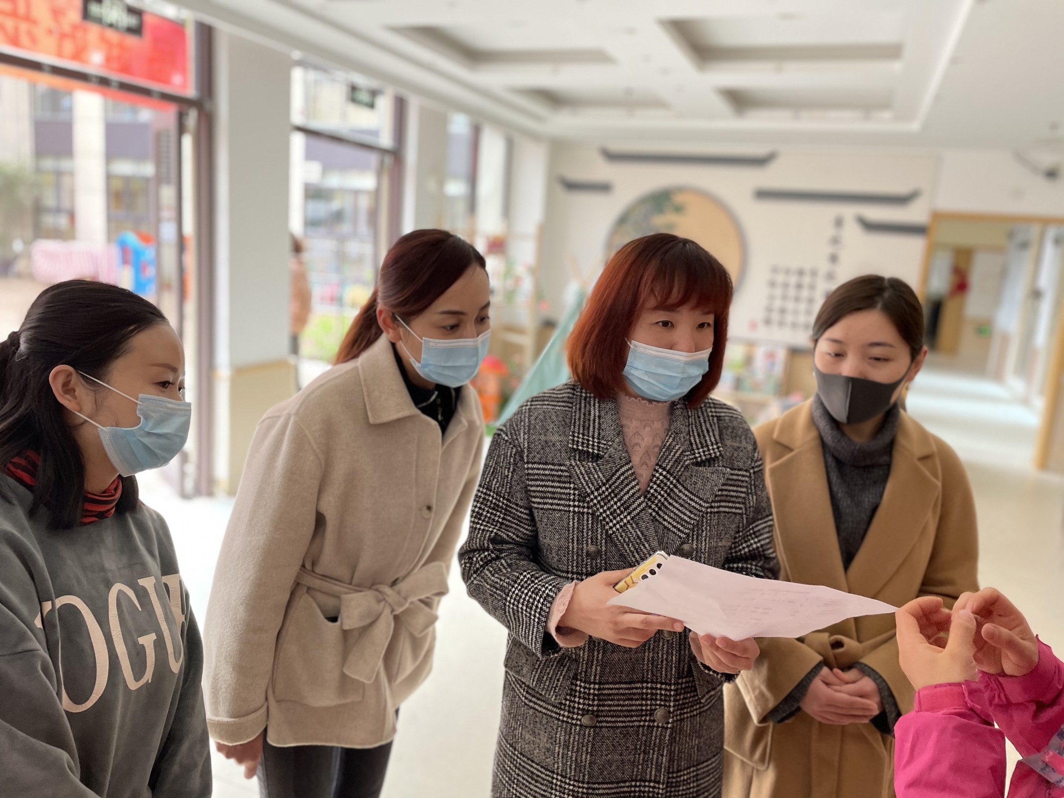 2021.3.21 黄园园 区后备干部跟岗新闻稿(1)_html_6c6fb824.jpg