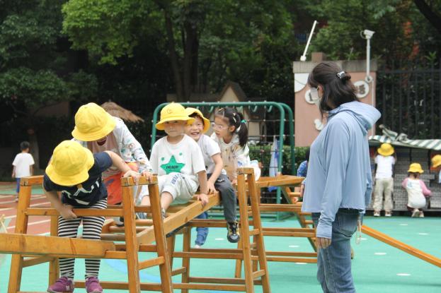 【栖霞版本】携手同行 共赴成长(1)_html_m65655c3d.jpg