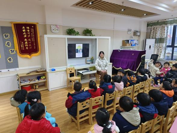 3.6防踩踏演练_html_69c10900.jpg