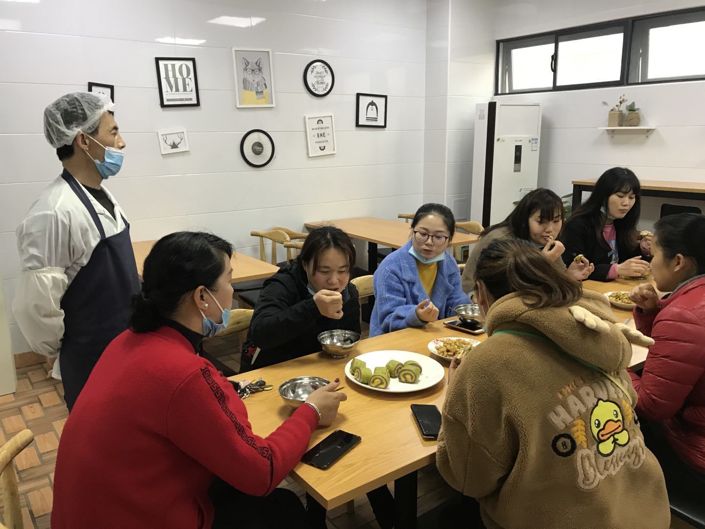 膳食委员会会议--2021.4.2_html_3263c5db.jpg