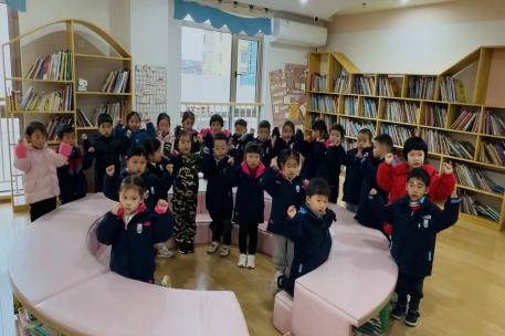 2025.3.5【生命迈幼&middot;童年畅玩】三月春风暖人心，雷锋精神代代传—记迈幼瑜憬湾分园雷锋日活动_html_m70ec71a5.jpg