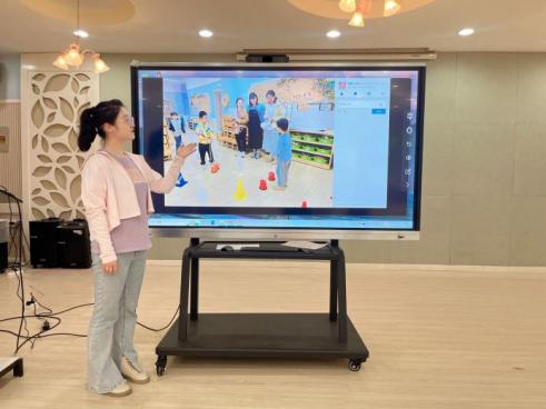 【生命迈幼·教研动态】以研促教  乐享健康 (2)_html_7bae7cf9.jpg
