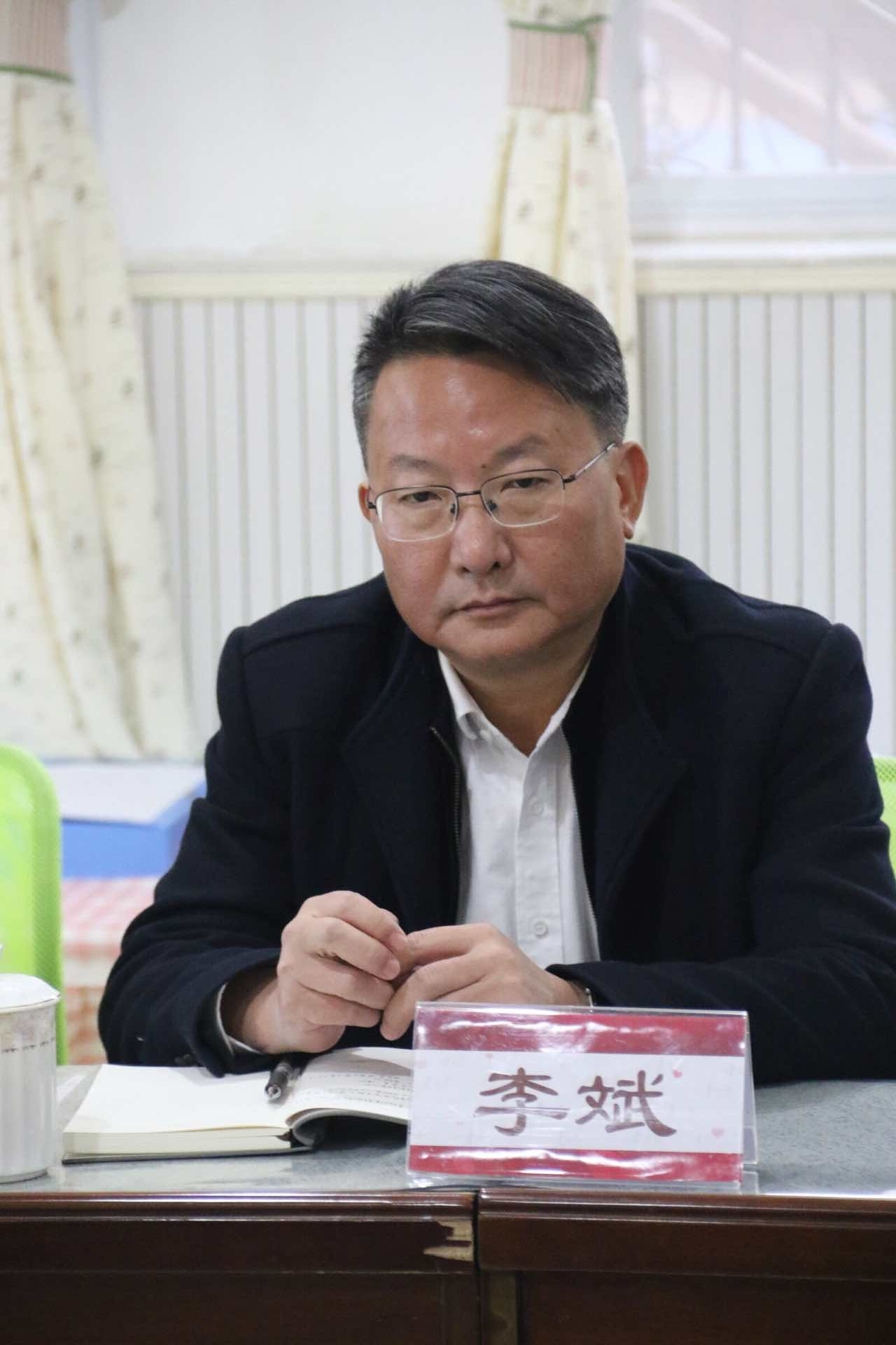 迈皋桥幼儿园迎接省课程游戏化专项视导(1)(1)(1)_html_7f85e44b.jpg