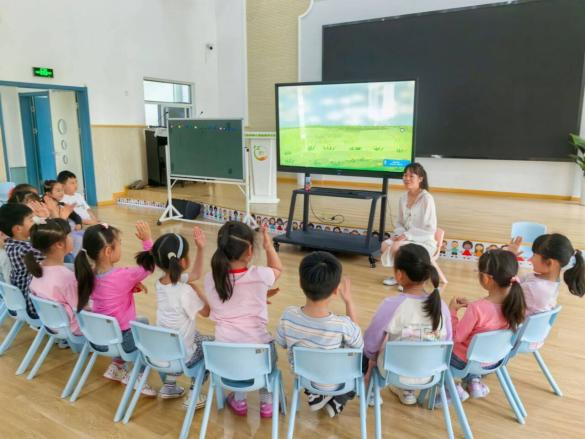 2025.5.6李文欣【生命迈幼 教育科研】从情境到思维 数学活动互动策略研磨——记迈幼数学教研_html_m32629fe0.jpg