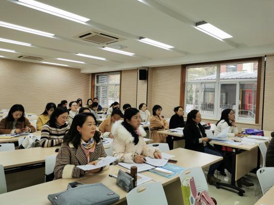 我园两项南京市“十三五”规划课题中期论证(1)(2)(1)_html_m65a0d09d.jpg